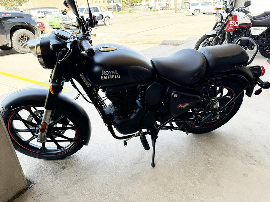 2024 Royal Enfield Classic 350 Dark Stealth Black
