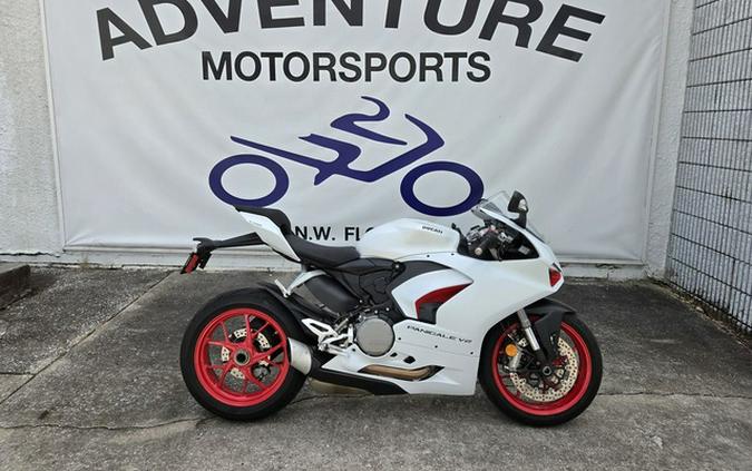 2023 Ducati Panigale V2 White Rosso Livery