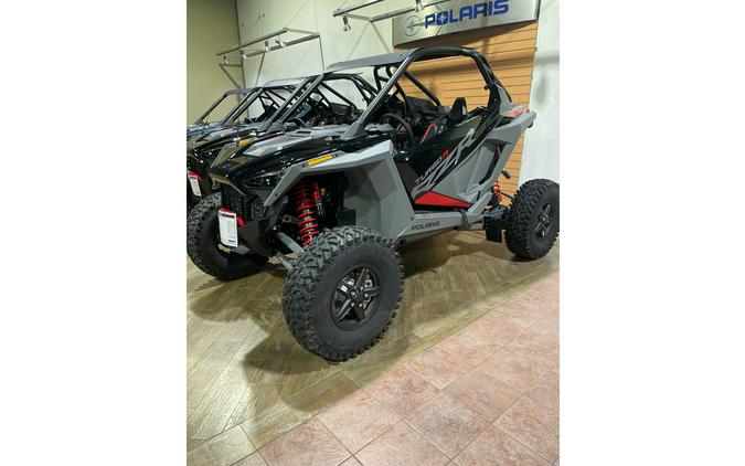 2022 Polaris Industries RZR TURBO R ULTIMATE