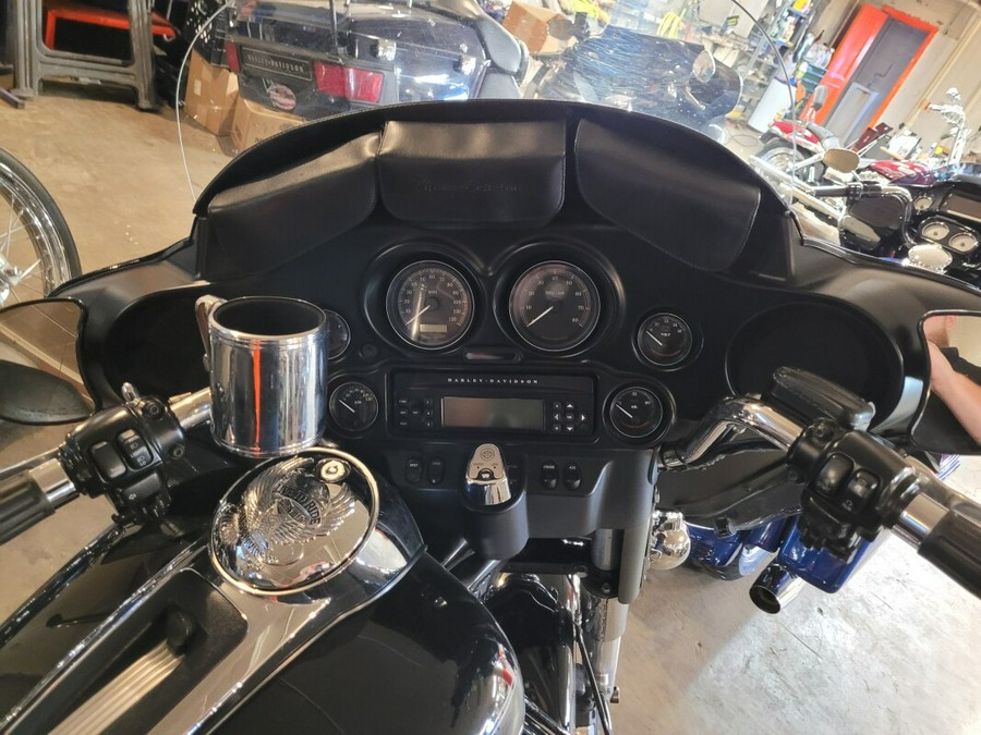 2009 Electra Glide Ultra Classic Vivid Black