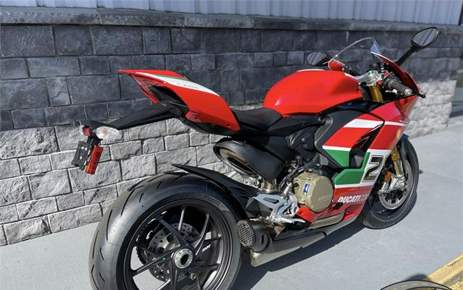 2024 Ducati Panigale V2 Bayliss