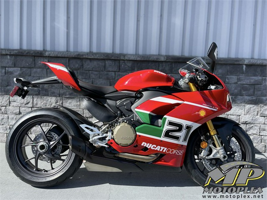 2024 Ducati Panigale V2 Bayliss