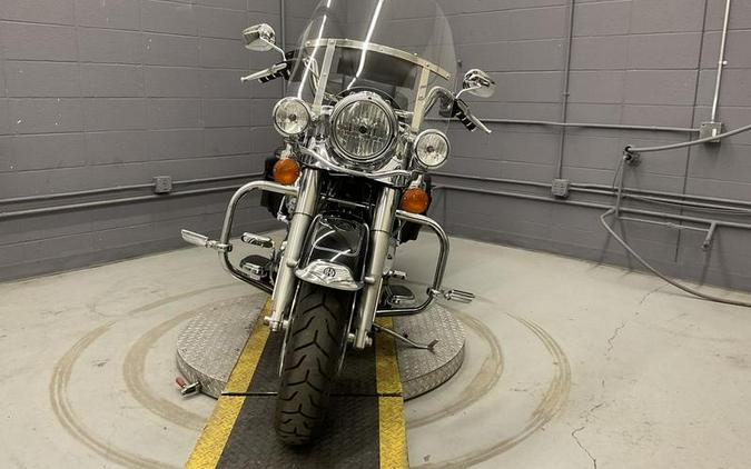 2009 Harley-Davidson® FLHRC - Road King® Classic