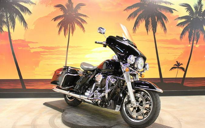 2024 Harley-Davidson® FLHTP
