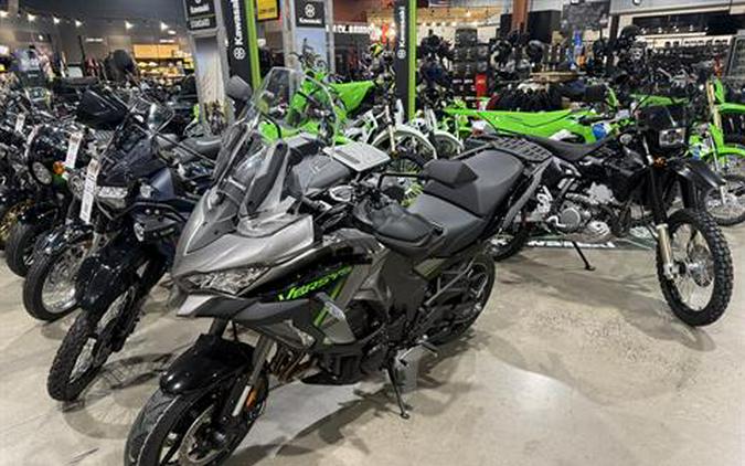 2025 Kawasaki Versys 1100 SE LT ABS