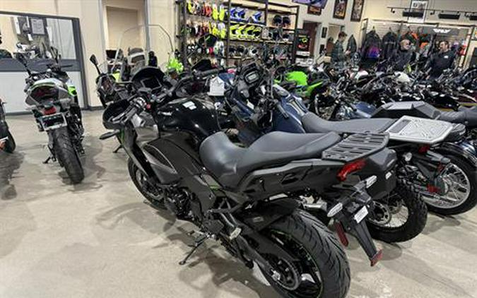 2025 Kawasaki Versys 1100 SE LT ABS