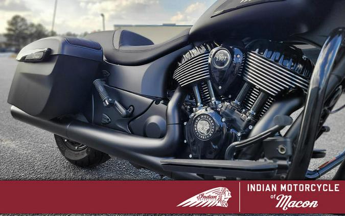 2024 Indian Motorcycle® Chieftain® Dark Horse® w/Powerband Audio Pkg Black Smoke