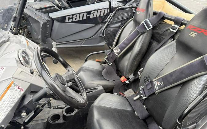 2009 Polaris® R09VH76AX
