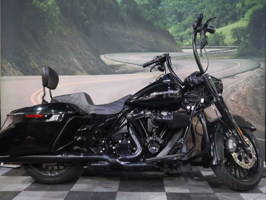 2018 Harley-Davidson® FLHRXS - Road King® Special