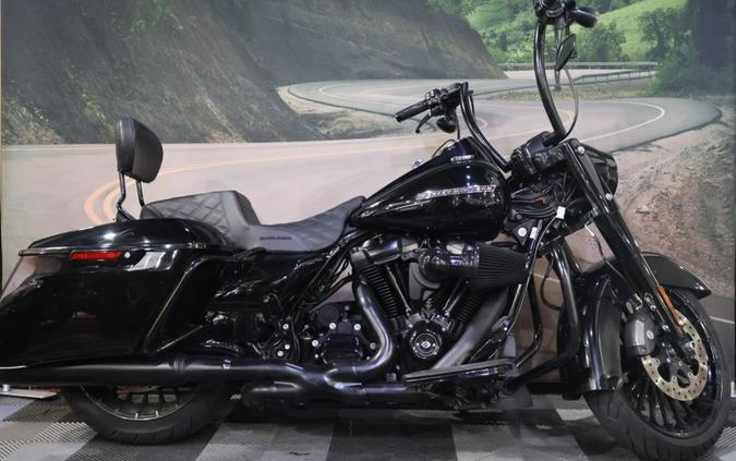2018 Harley-Davidson® FLHRXS - Road King® Special