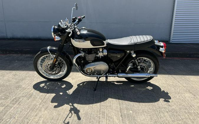 2024 Triumph Bonneville T120 Jet Black/Fusion White