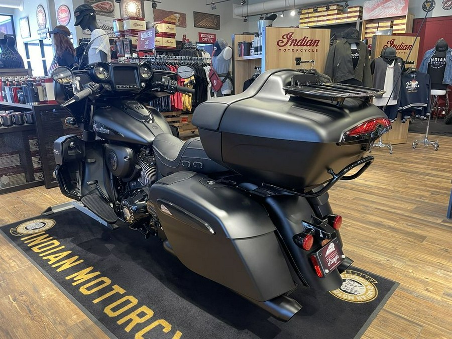 2024 Indian Motorcycle® Roadmaster® Dark Horse® w/Powerband Audio Package Black Smoke