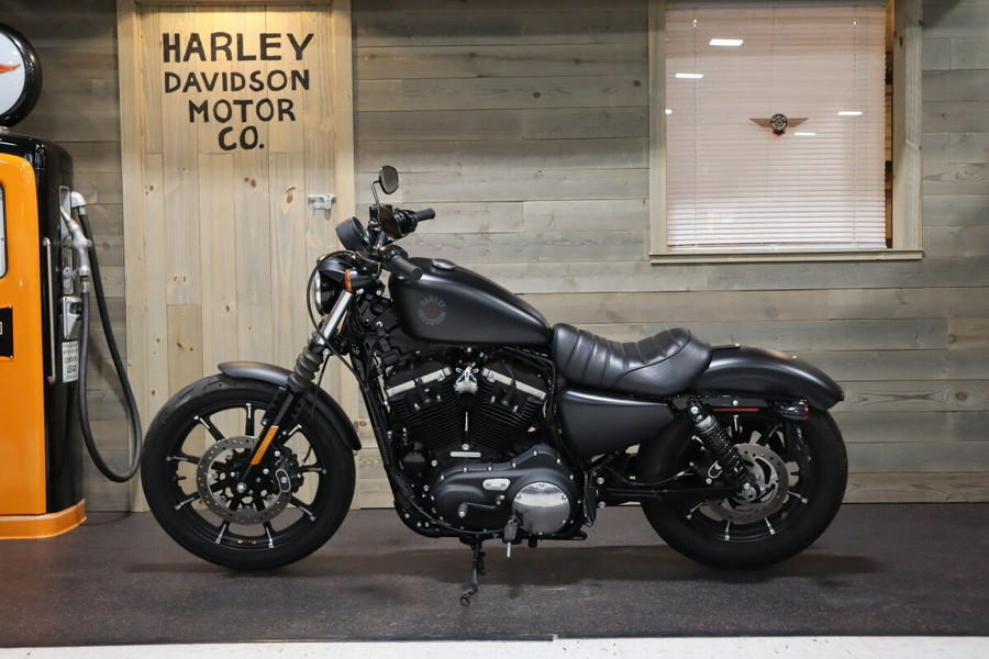 2019 Iron 883™ (XL883N)