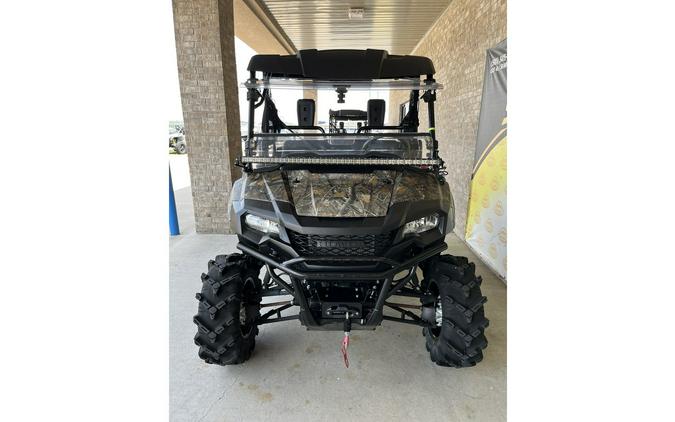 2021 Honda Pioneer 700 Deluxe - Honda Phantom Camo®