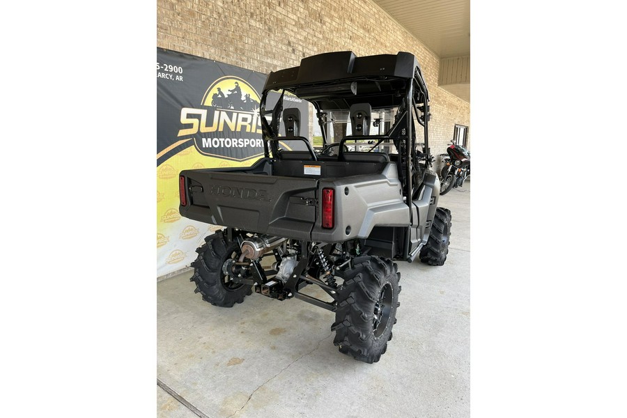 2021 Honda Pioneer 700 Deluxe - Honda Phantom Camo®