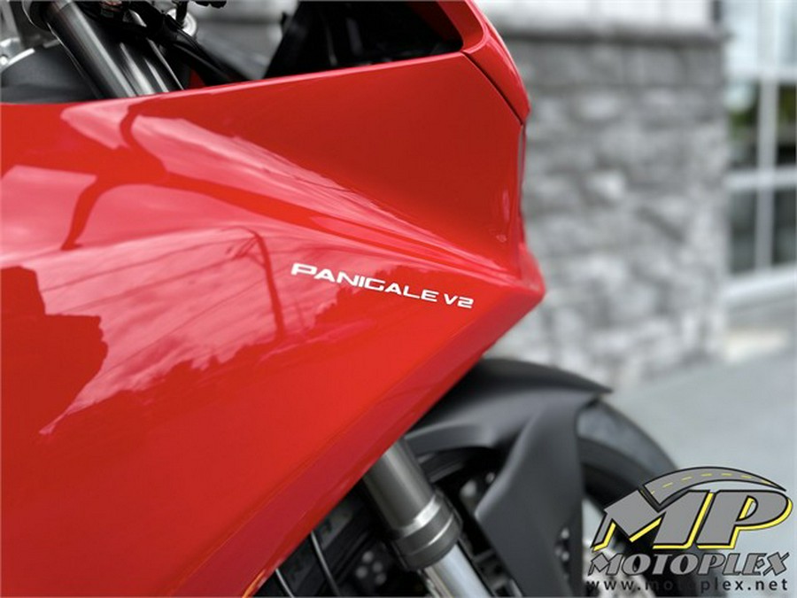 2024 Ducati PANIGALE V2