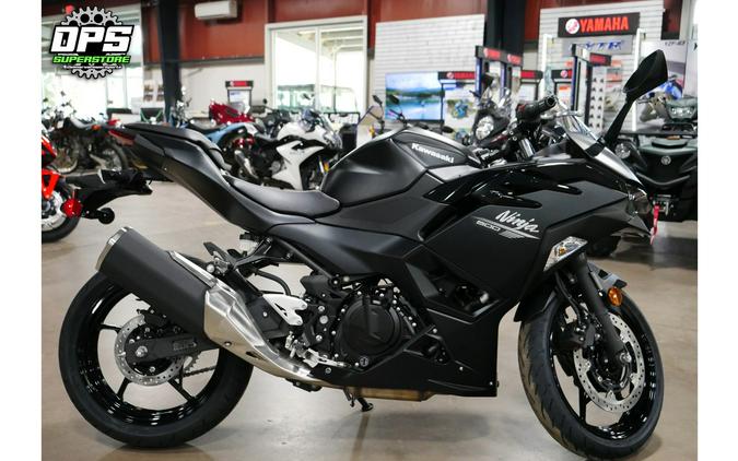 2026 Ninja® 500 ABS - Kawasaki