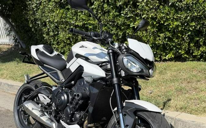 2025 Triumph Street Triple 765 R Pure White