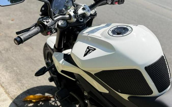 2025 Triumph Street Triple 765 R Pure White
