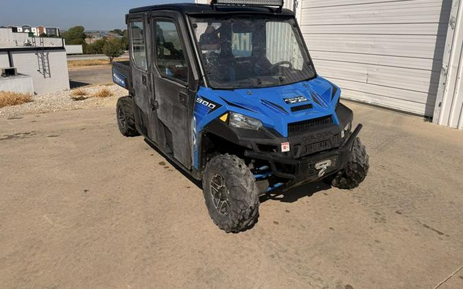 2016 Polaris RANGER Crew XP 900-6 EPS Velocity Blue