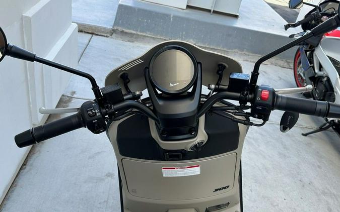 2024 Vespa GTV 300