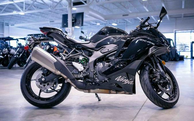 2024 Kawasaki Ninja® ZX™-4RR ABS