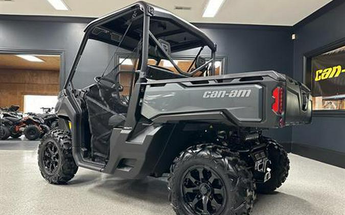 2024 Can-Am Defender XT HD7