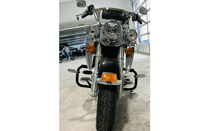 2017 Harley-Davidson® FLSTCI HERITAGE CLASSIC