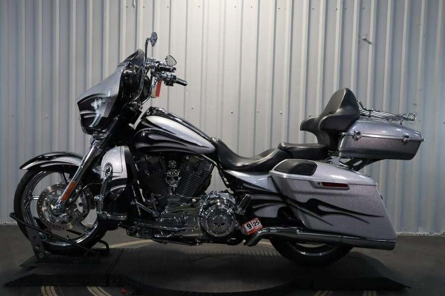 2015 Harley-Davidson CVO Street Glide