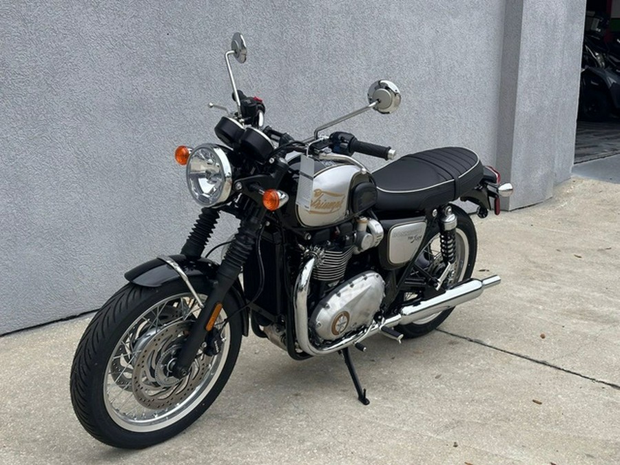 2025 Triumph Bonneville T120 Sapphire BlackAluminium Silver
