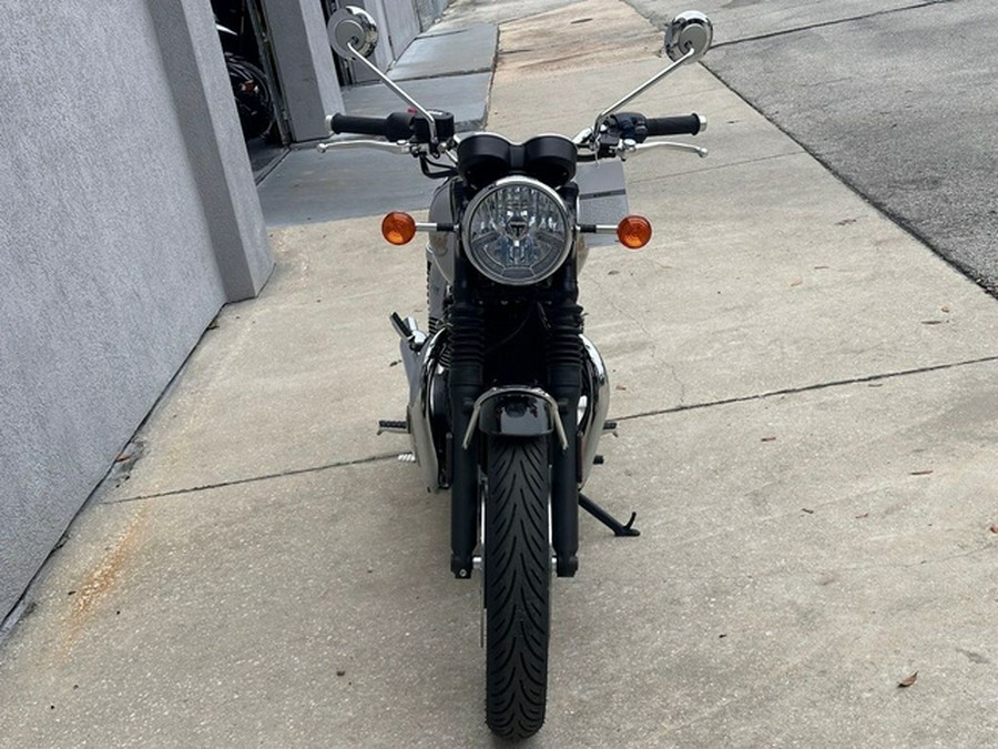 2025 Triumph Bonneville T120 Sapphire BlackAluminium Silver