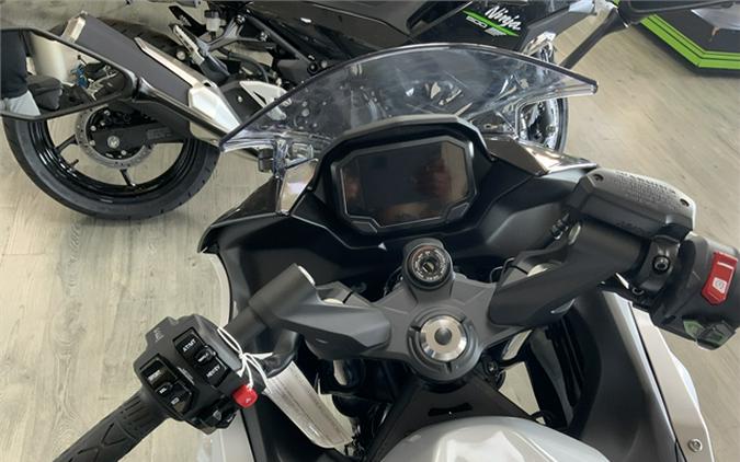 2024 Kawasaki Ninja 7 Hybrid ABS