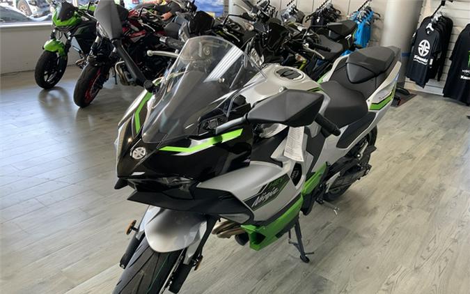 2024 Kawasaki Ninja 7 Hybrid ABS