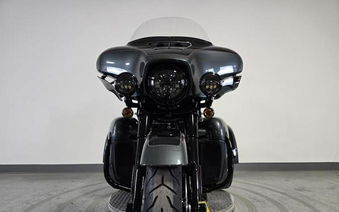 2025 Harley-Davidson® FLHTCUTG - Tri Glide® Ultra