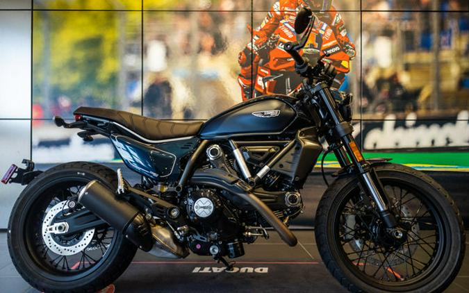 2024 Ducati Scrambler Nightshift