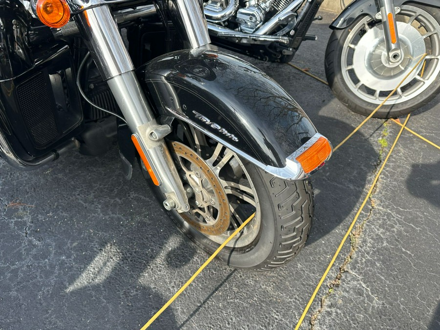 2019 Harley-Davidson Tri Glide® Ultra