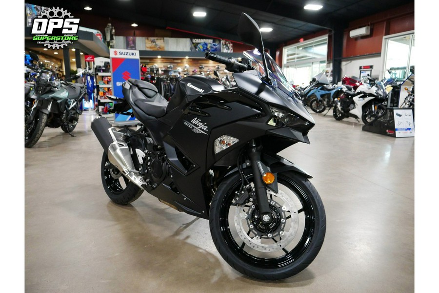 2026 Ninja® 500 ABS - Kawasaki