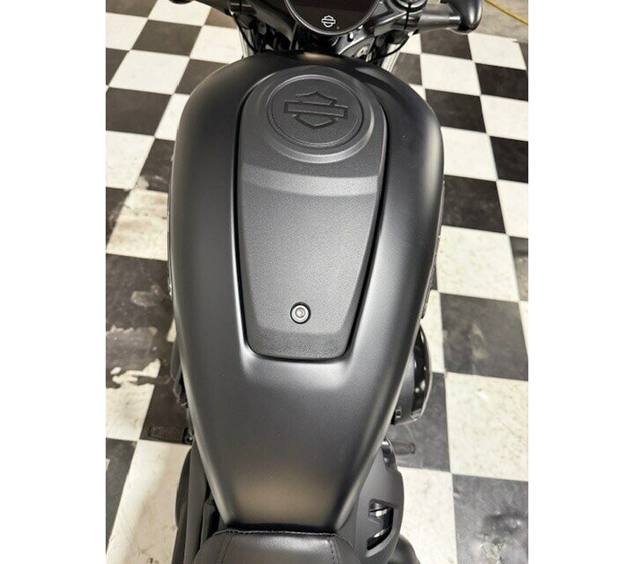 RH975S 2026 Nightster™ Special