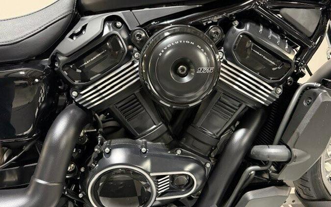 RH975S 2026 Nightster™ Special