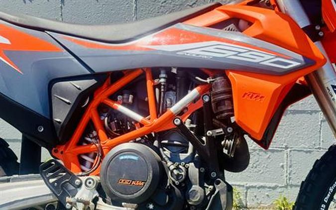 2021 KTM 690 Enduro R