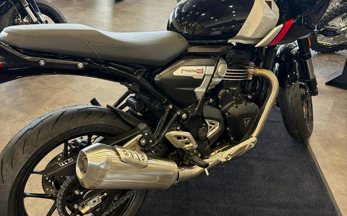 2026 Triumph Thruxton 400