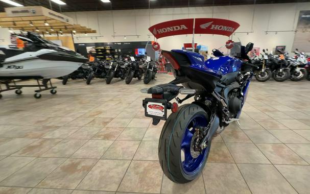 2027 Yamaha YZF-R9