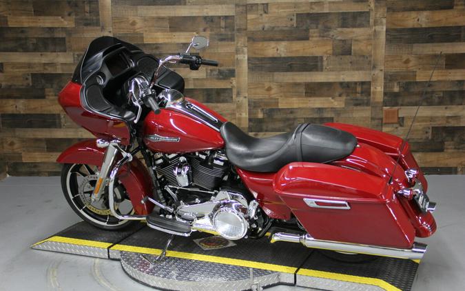 2021 Harley-Davidson Road Glide Billiard Red