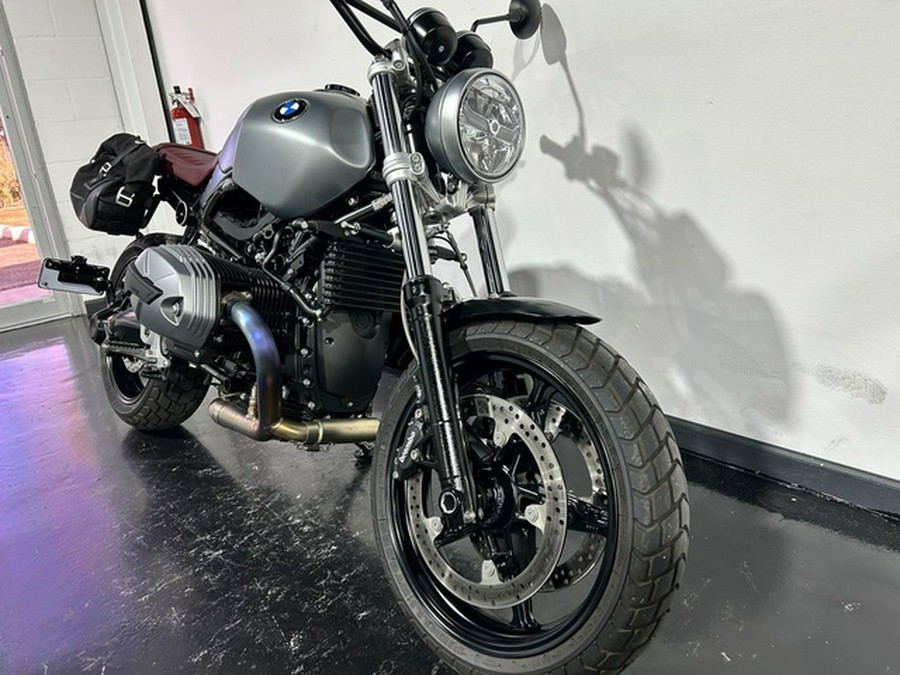 2023 BMW R Ninet Scrambler Granite Gray Metallic