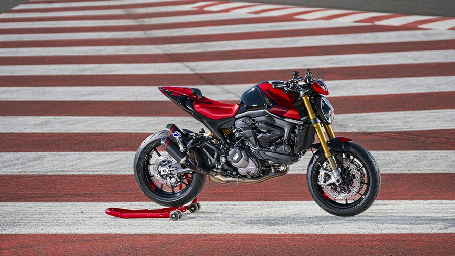 2025 Ducati Monster SP