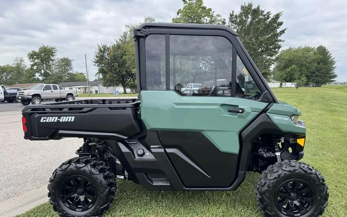 2025 Can-Am® Defender DPS CAB HD9 Compass Green