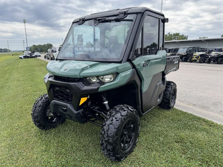 2025 Can-Am® Defender DPS CAB HD9 Compass Green