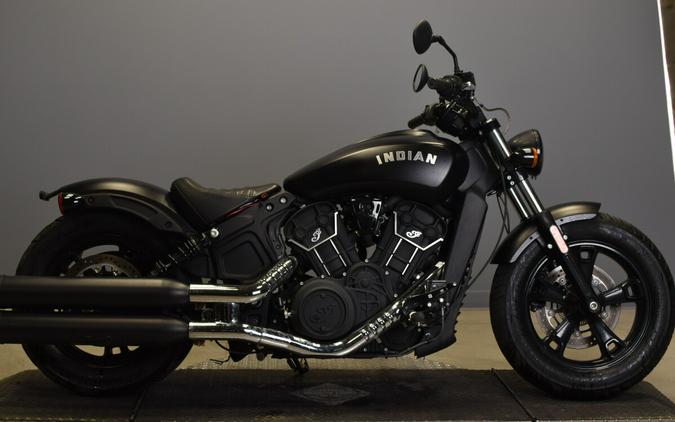 2021 Indian Scout Bobber Sixty Review [Urban Motorcycle Test]