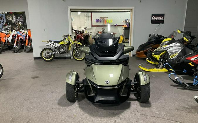 2021 Can-Am Spyder RT Sea To Sky SE6