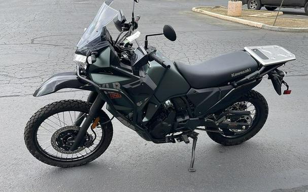 2025 Kawasaki KLR®650 Metallic Matte Old School Green